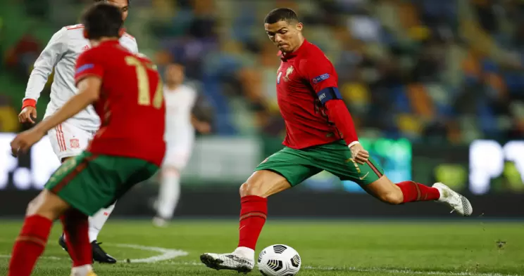 骑士VS老鹰直播_骑士VS老鹰高清体育直播无插件_骑士VS老鹰无插件体育直播赛事-24直播